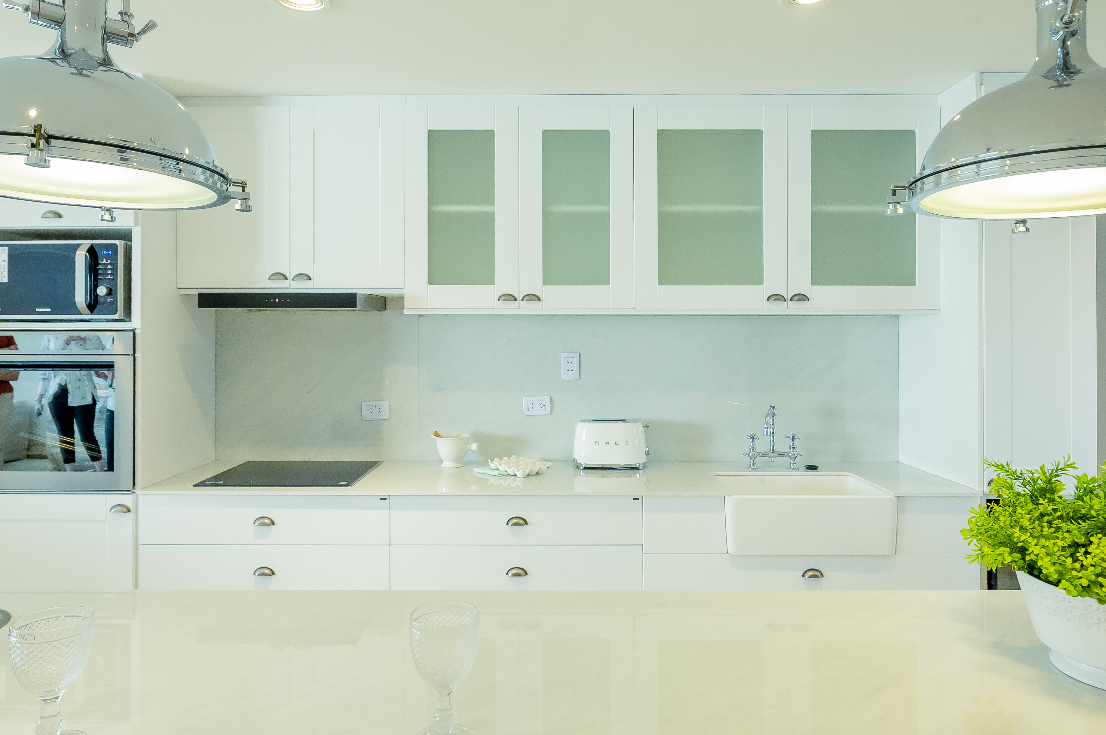 Colonia · Reno Life · PVC blanco texturado